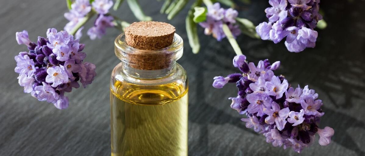 زيت اللافندر يعطي بشرة جميلة